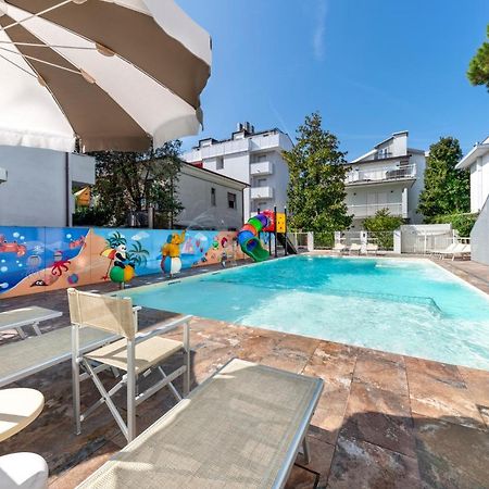 Residence Filmare Riccione Buitenkant foto
