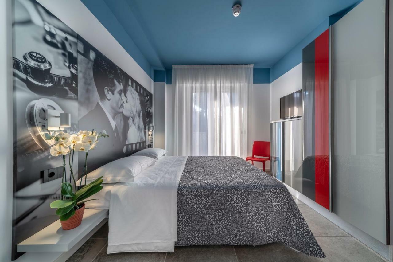 Residence Filmare Riccione Buitenkant foto